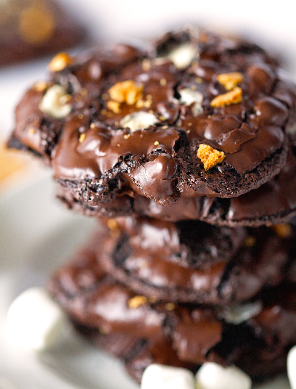 Flourless Chocolate Smore Cookies by Deliciously Yum!