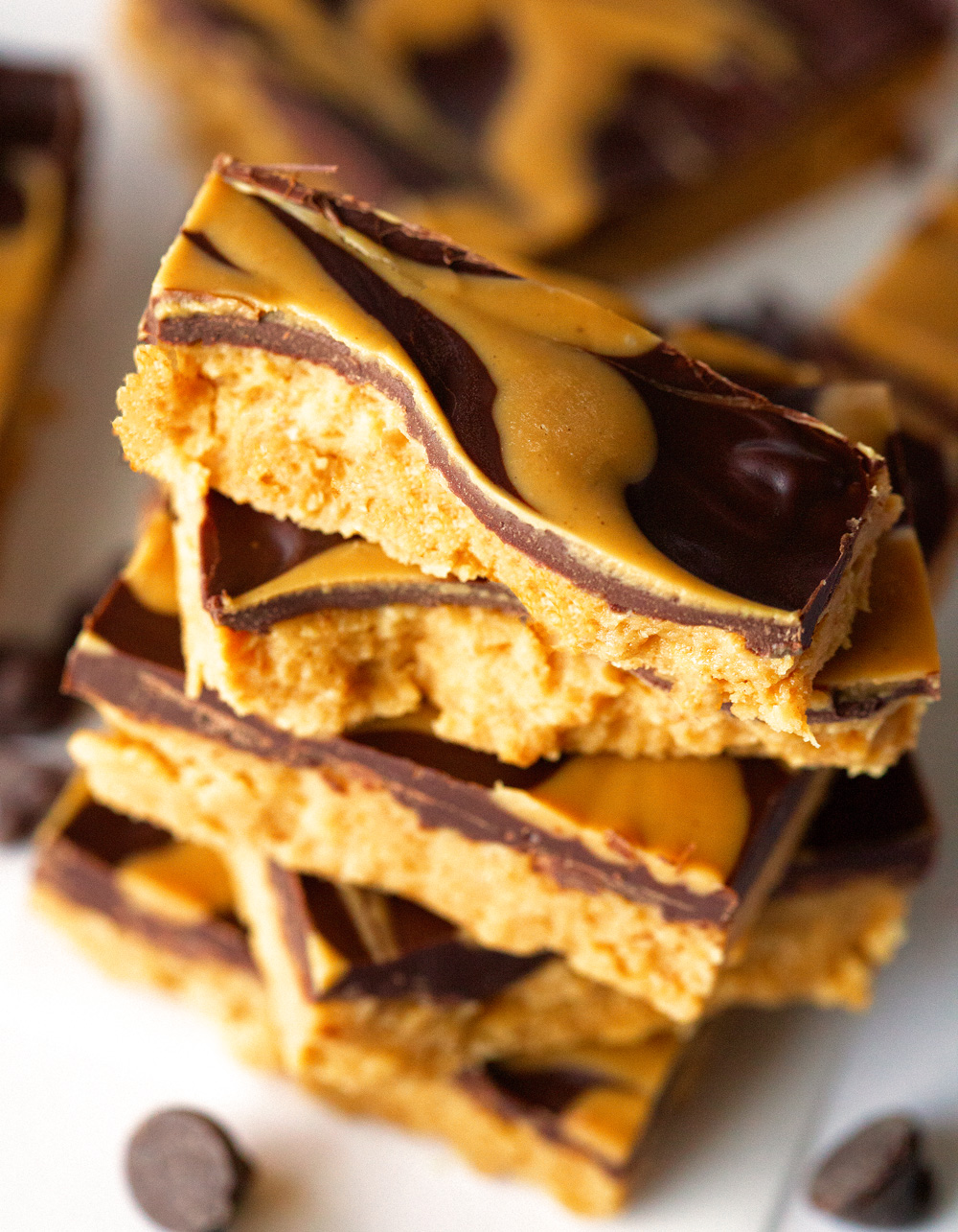 Swirled No-Bake Reeses Peanut Butter Bars by Deliciously Yum!