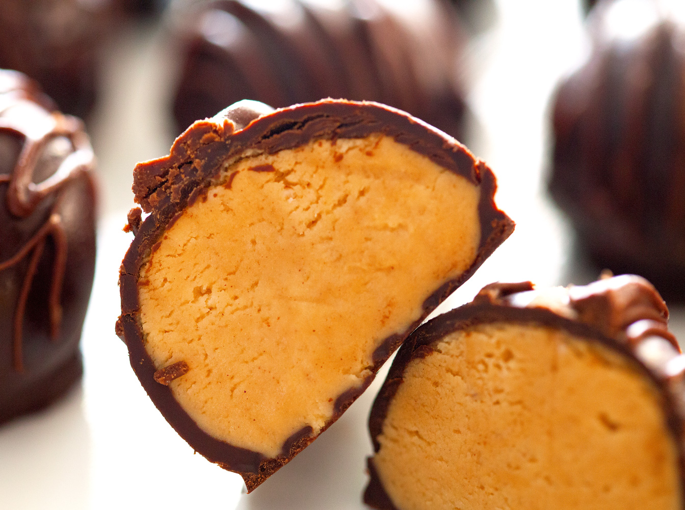 Chocolaty Peanut Butter Truffles via Deliciously Yum!