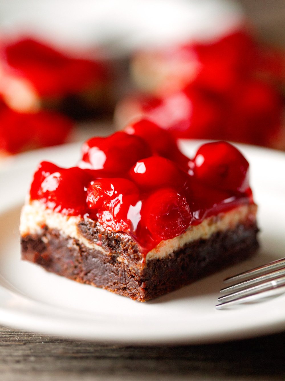 cherry-cheesecake-brownies