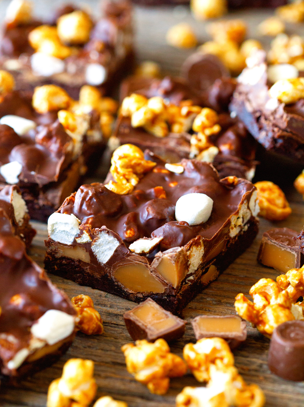 Chewy Caramel Popcorn Brownies via Deliciously Yum