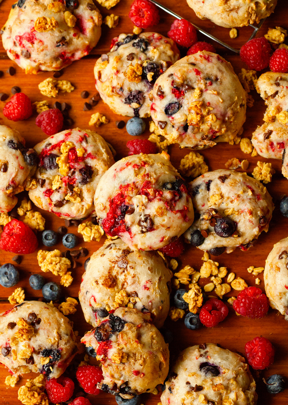 Very Berry Smoothie Breakfast Cookies