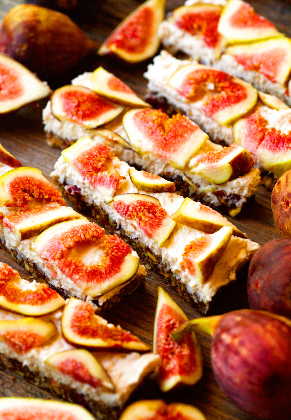 Cheesecake Fig Slice